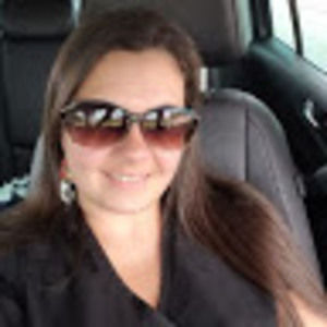 Meet your Posher, Alyson